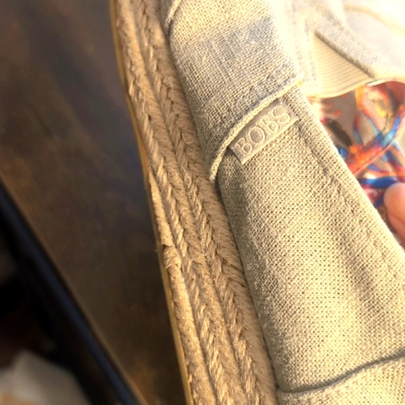 BoBs from Skechers Foam arch pillow Tan Espadrilles Size 8 - Picture 12 of 13